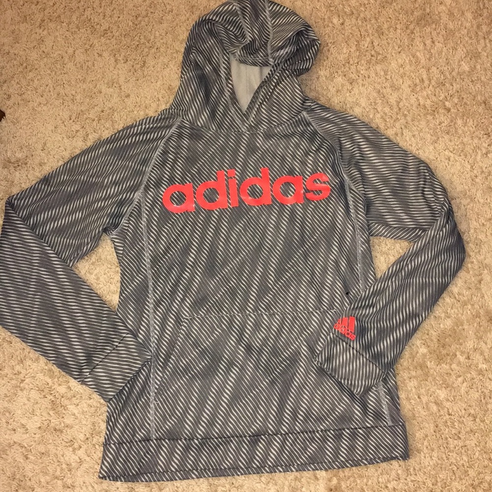 Boys xl Adidas hoodie w/pockets great condition